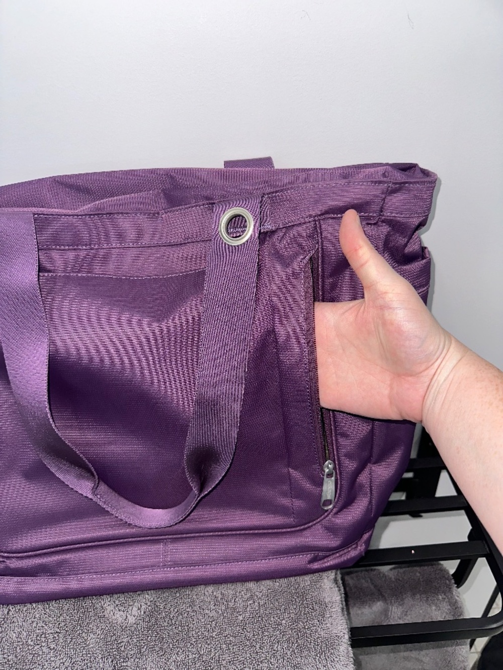 EUC eBags Computer Bag/Shoulder Tote in Eggplant Purple - Picture 11 of 12